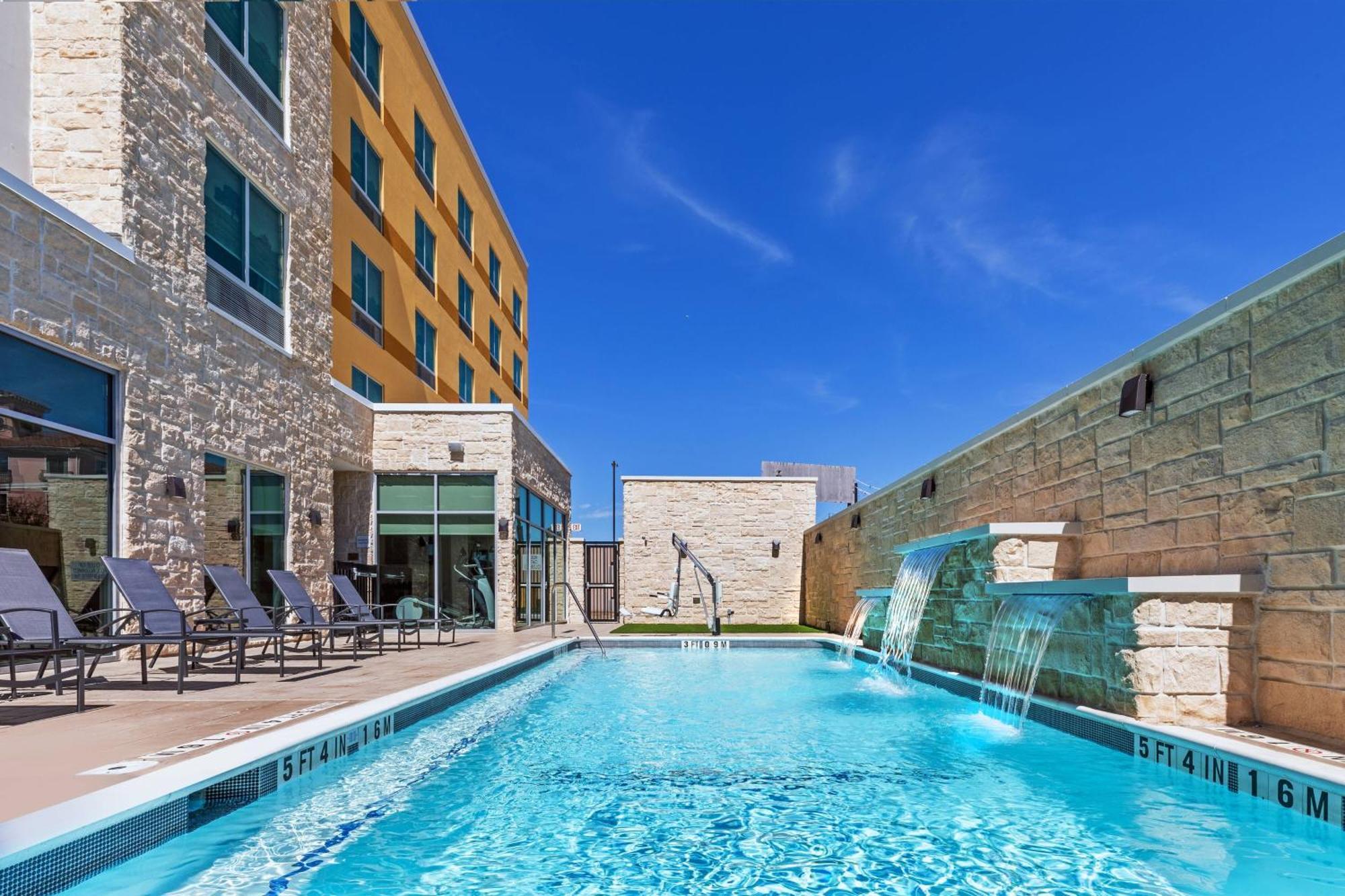 Fairfield Inn & Suites Houston Memorial City Area Extérieur photo